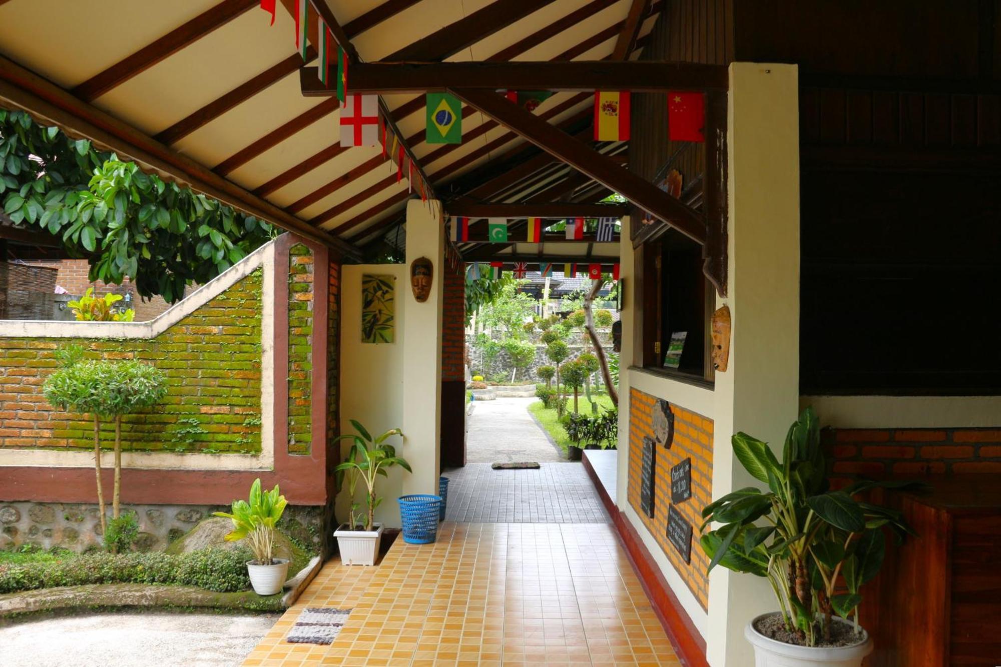 Green Orry Inn Tetebatu Exterior foto